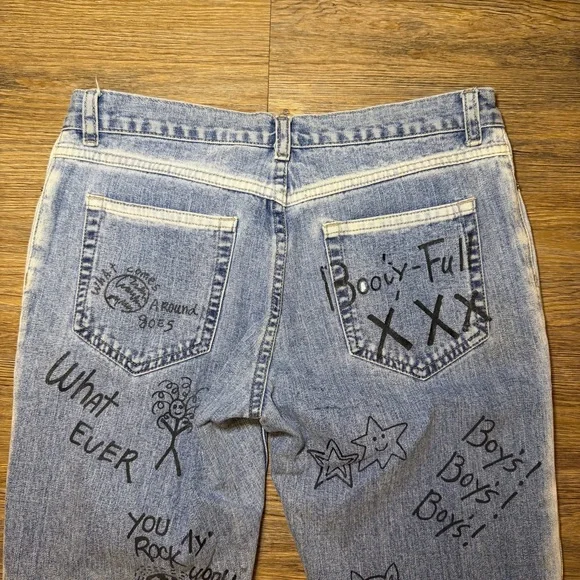 Vintage 90's Laundry Shelli Segal Graffiti Doodle
Print Straight Leg Jeans Sz 6 - Picture 9 of 12